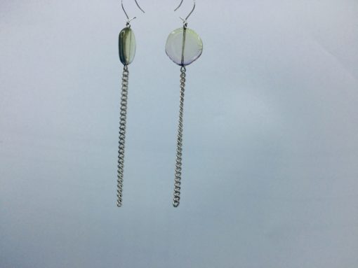 boucles d'oreilles longues galet harmonique vert tilleul