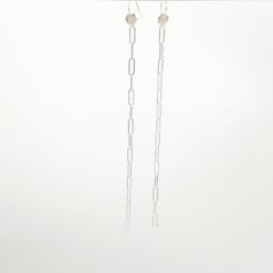 Boucles d'oreilles longues haut carré brillant beige